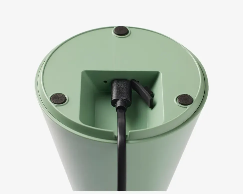 Bordlampe Nyhavn støvet grøn H.21,5 cm