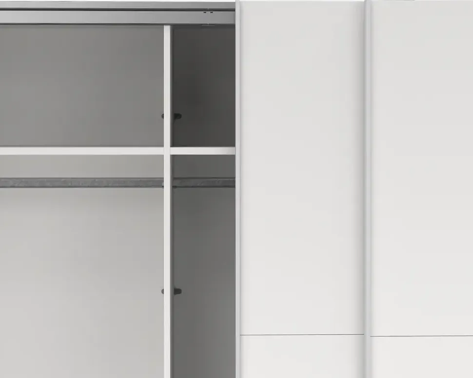 Garderobeskab Case hvid B. 244 x H. 221 cm