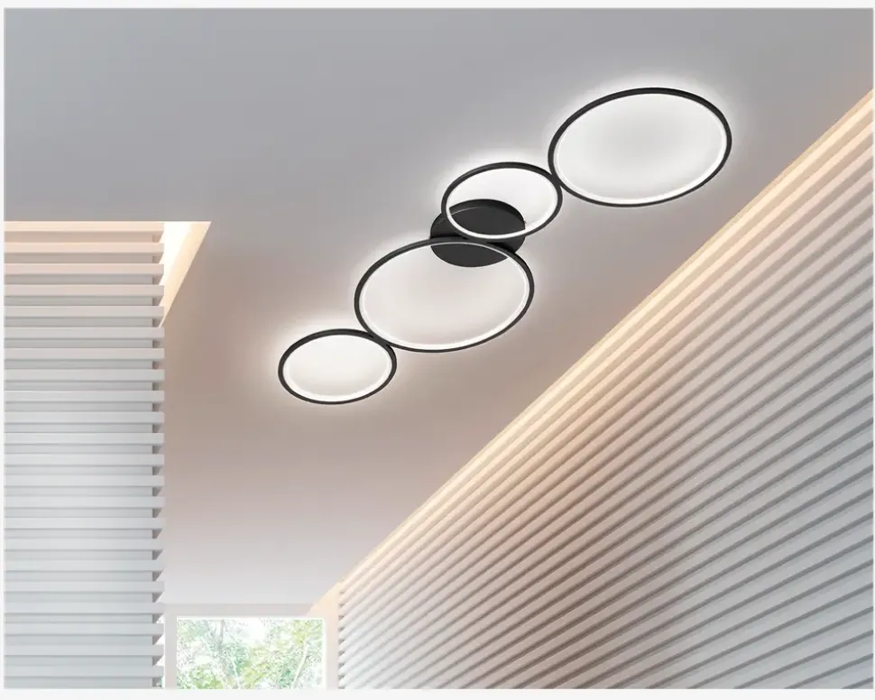 Loftlampe Rondo 4 Sort L.97 cm